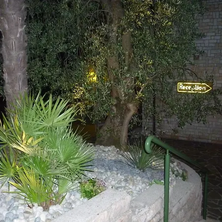 Residence Hotel Maxi-2