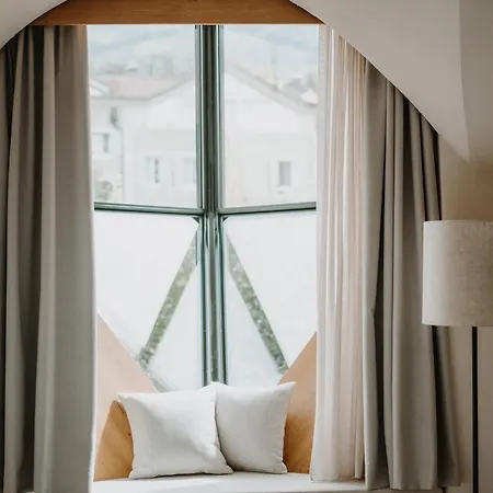 Adler Historic Guesthouse-3