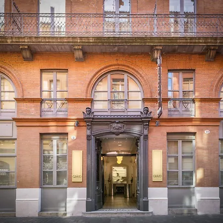 Le Grand Balcon Hotel-3