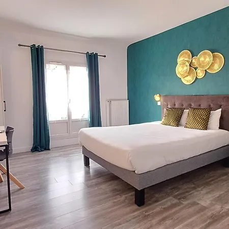 Logis Hotel Le Cerf-3