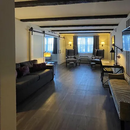 The Century House Latham - North Albany, An Ascend Collection Hotel-3