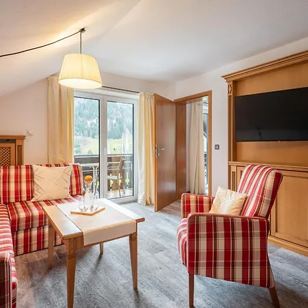 Wohlfühlhotel Berwanger Hof-3