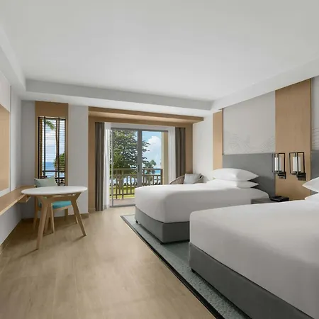 Phuket Marriott Resort & Spa, Merlin Beach-3