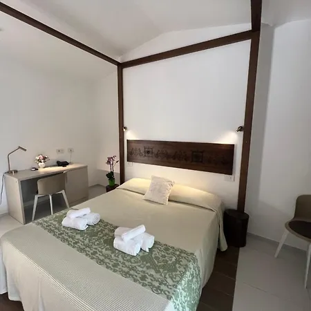 Hotel Fiore Di Maggio-2
