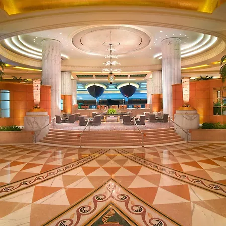 Grand Hyatt Dubai Resort & Waterpark-3