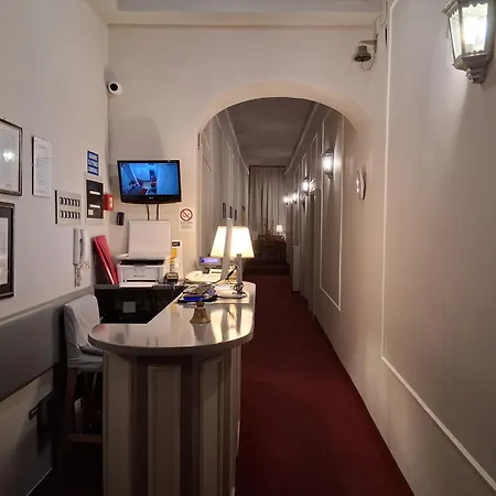 Hotel Tourist House-2