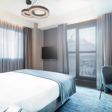 Arts Hotel Taksim-2