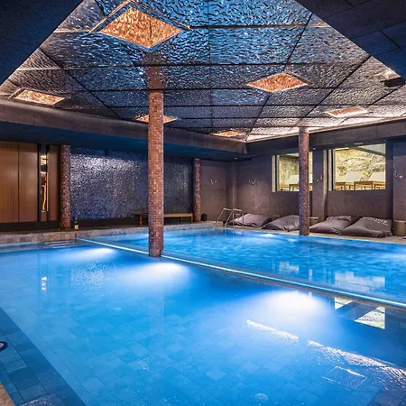 Premier Luxury Mountain Resort-2
