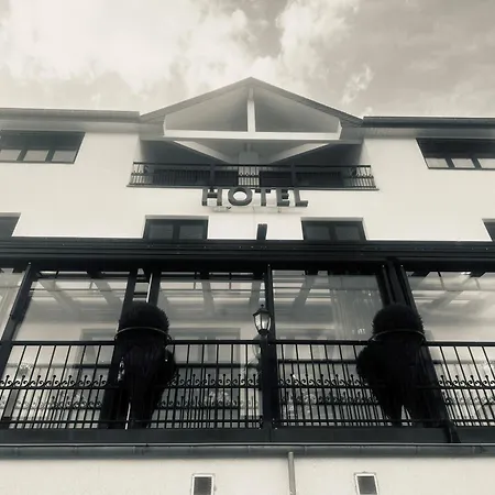 Hotel Pommerloch-3