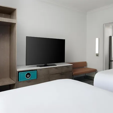 Hilton Boca Raton Suites - Newly Renovated-2