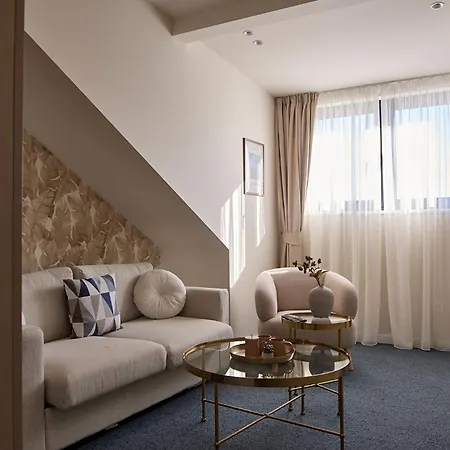 Garni Boutique Hotel Arta-3