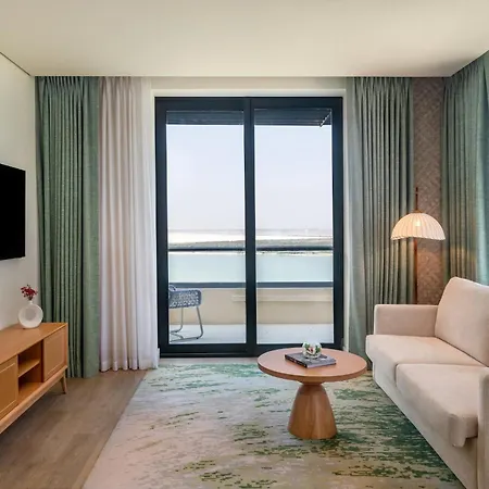 Yas Plaza Mangroves By Ihg-2