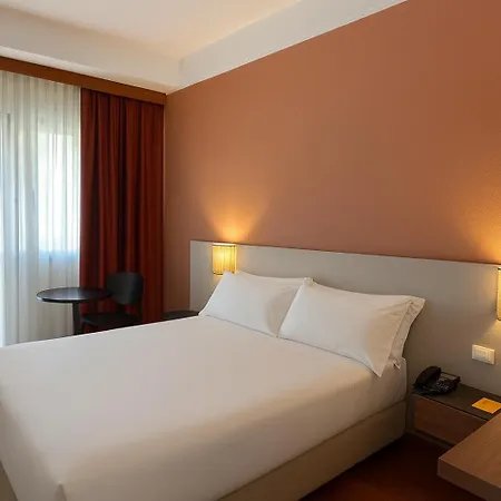 Hotel Delfino Taranto-3