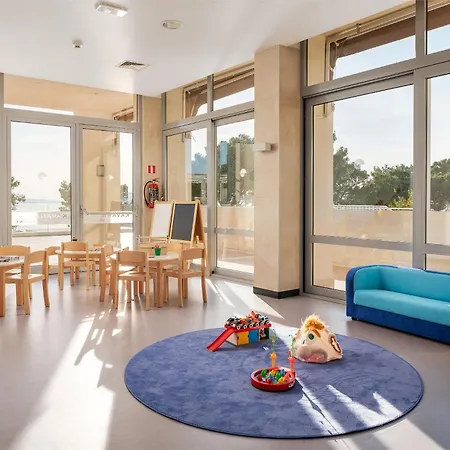 Valamar Meteor Hotel-2