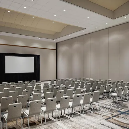 Hilton Baltimore BWI Airport-3