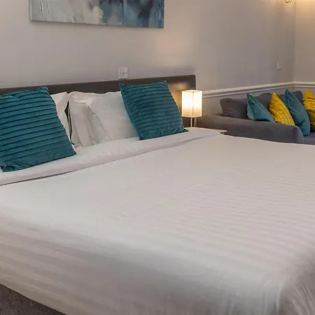 Best Western The Plough Hotel-3
