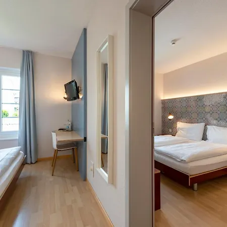 Bären Self Check-in Hotel-2