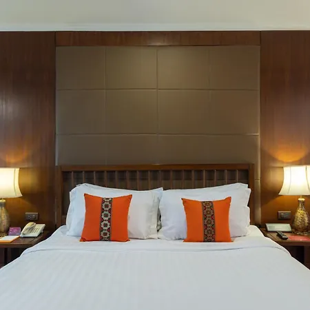 Movenpick Suriwongse Hotel Chiang Mai-3