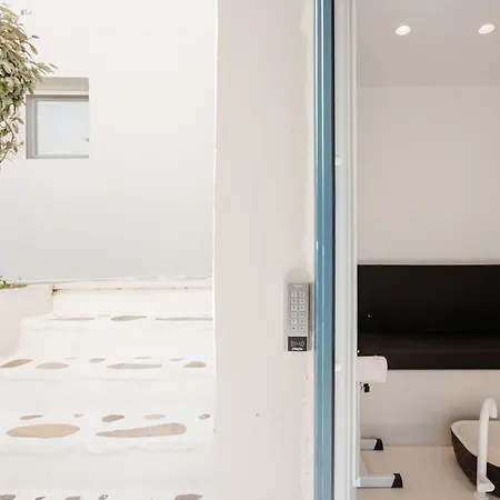 Iria Beach Art Hotel-3