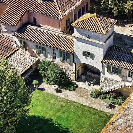 Domaine Des Clos Hotel Et Appartements- Teritoria-2
