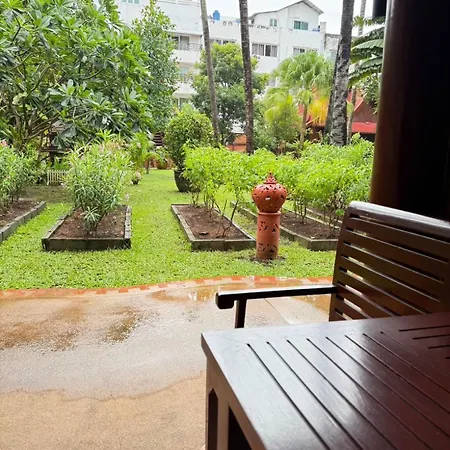 Royal Phawadee Village Patong - 2 Minutes Walk To The Beach-2