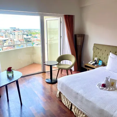 Muong Thanh Holiday Hue Hotel-2