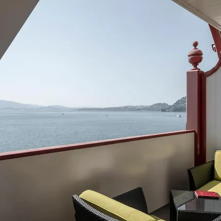 Hotel Vitznauerhof - Lifestyle Hideaway At Lake Lucerne-3