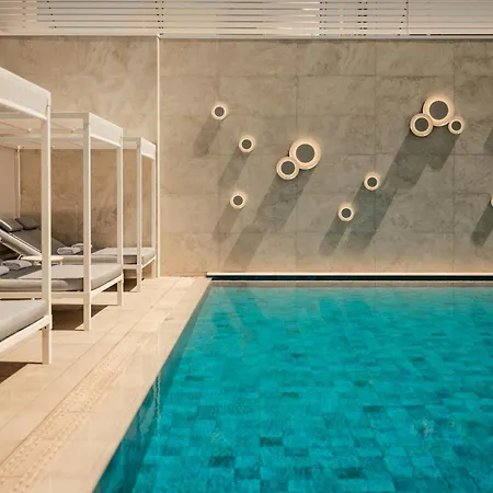 Courtyard By Marriott Sliema-3
