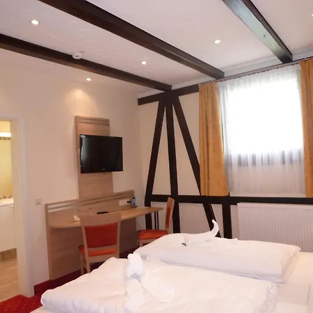 Hotel Altes Weinhaus-3