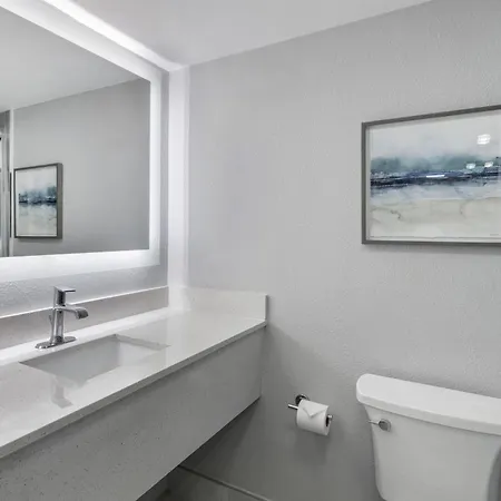 Best Western Palm Beach Lakes-3