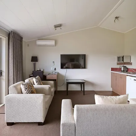 Suncourt Hotel & Conference Centre-3