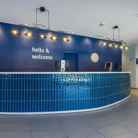 Travelodge Madrid Alcala De Henares-2