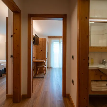 Hotel Ariston ***S-3