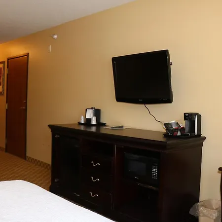Country Inn & Suites By Radisson, Lincoln North Hotel And Conference Center, Ne-2