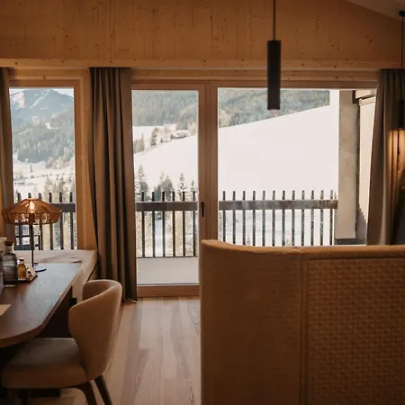 Hotel Neubergerhof-3
