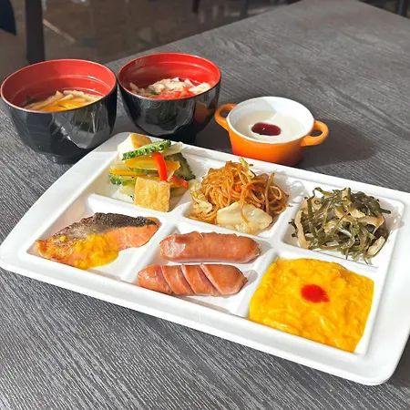 Hotel Azat Naha-3