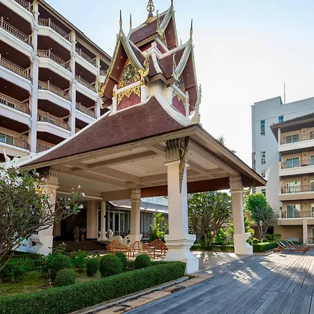 The Heritage Pattaya Beachfront Resort-3