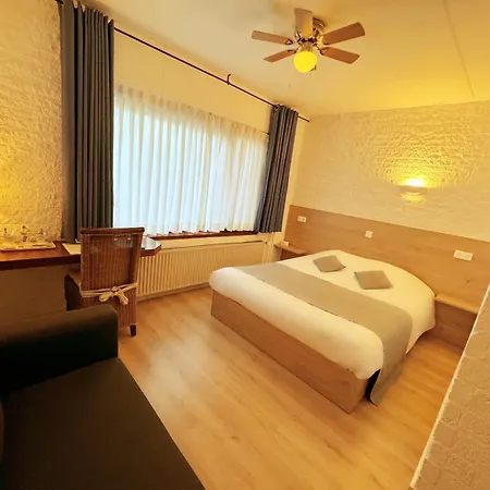 Hotel Dordrecht-2