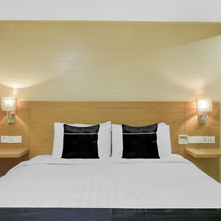 Sunday Hotel Subang-3