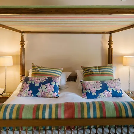 The White Swan Inn-2