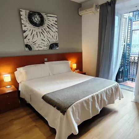 Hostal Cervantes-3