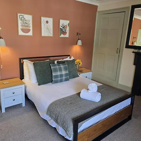 Eyre Court Hotel-3