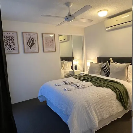 Beachside Mooloolaba-2