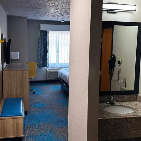 Days Inn By Wyndham Lincoln, Il Route 66-3