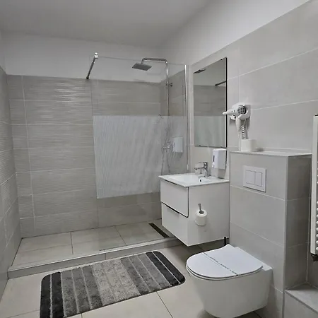 Hotel Delaf-3