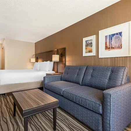 Best Western Plus Calgary Centre Inn-2