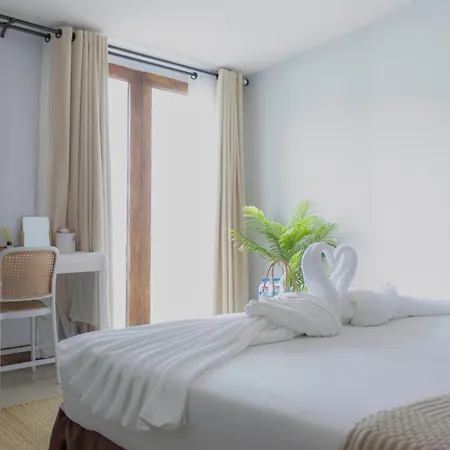 Phi Phi Cozy Seafront Resort-2