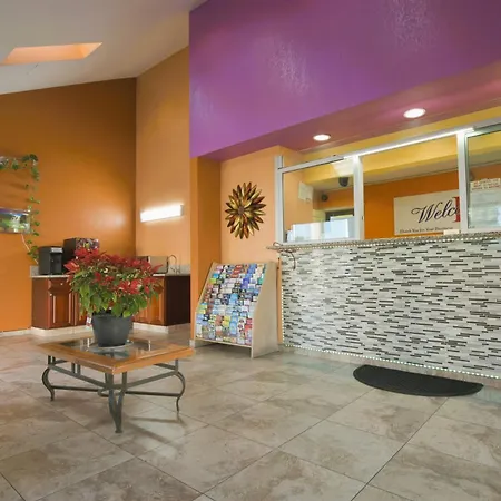Welcome Inn Corona-2