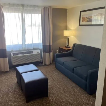 Comfort Inn & Suites Phoenix North - Deer Valley-2