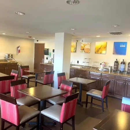 Comfort Inn & Suites Phoenix North - Deer Valley-2
